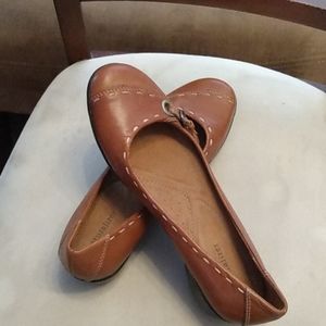 Naturalizer slip on shoes